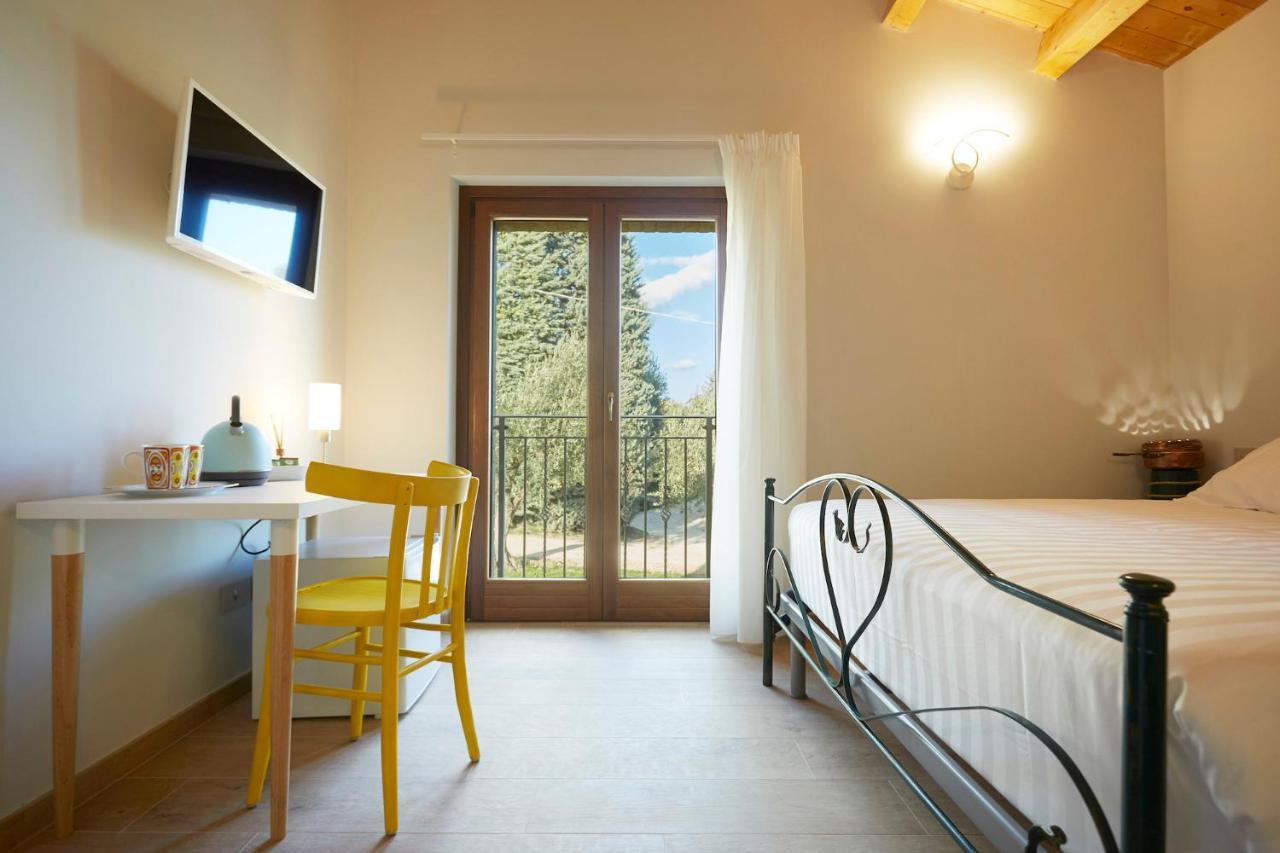 Agriturismo Nido Delle Rondini Macerata Exteriör bild
